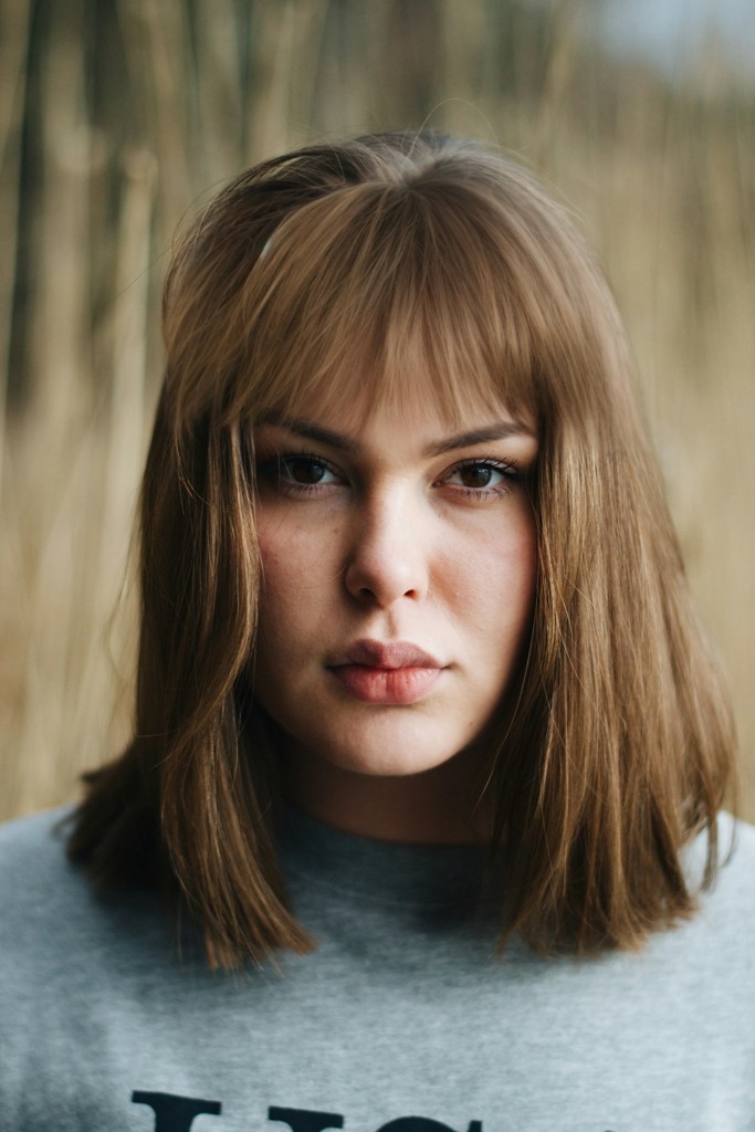 Wispy bangs